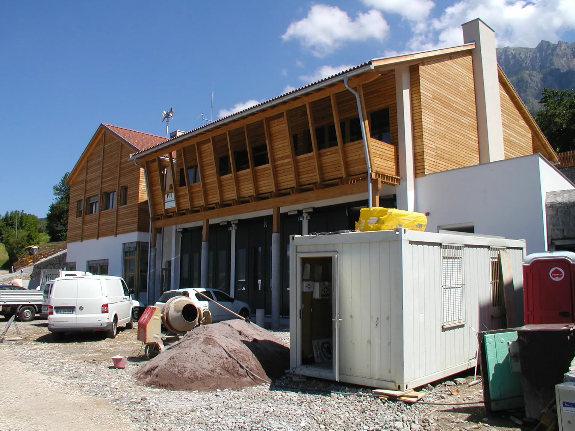 Feuerwehrhalle Ums, Völs am Schlern