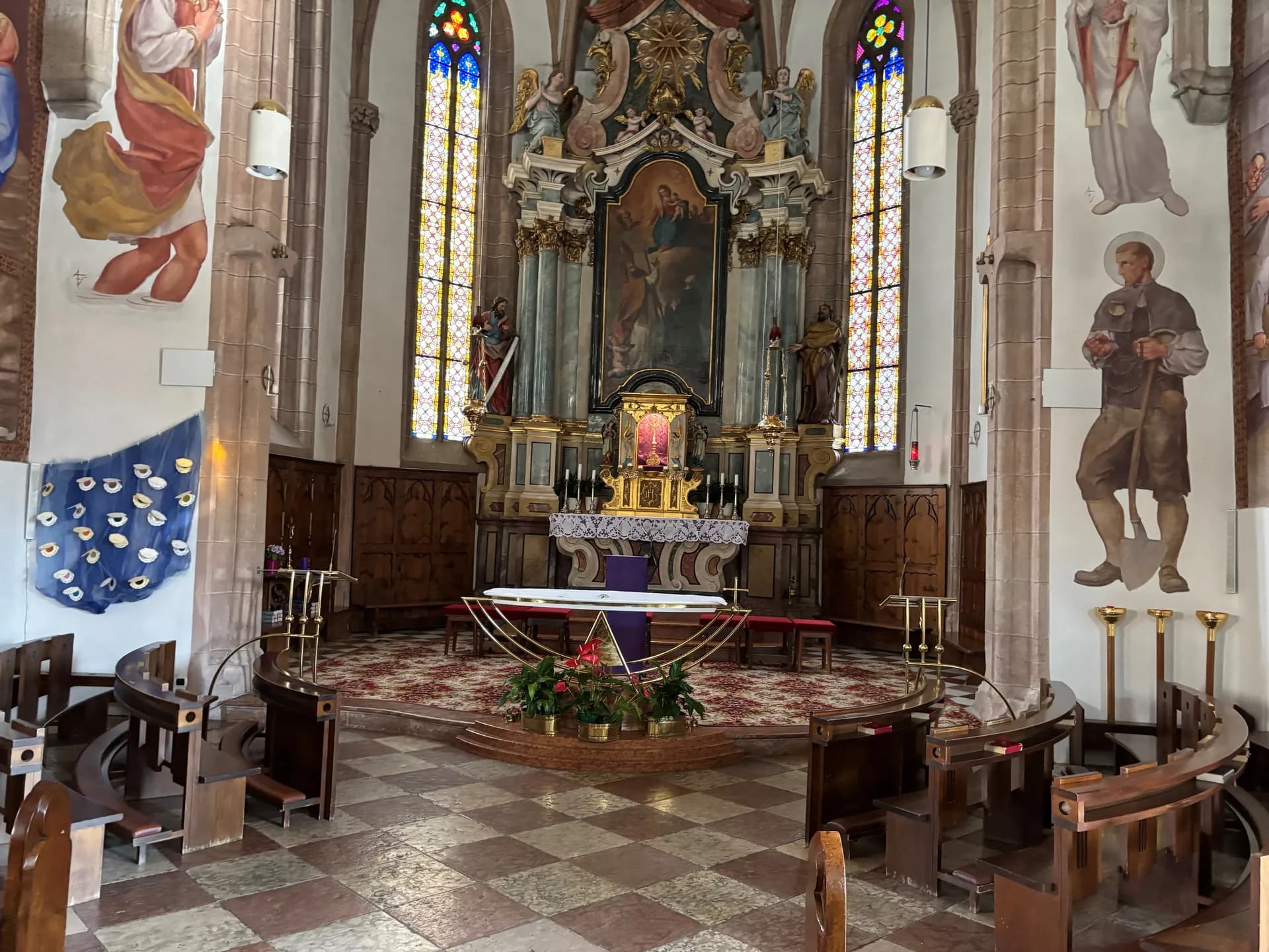 Sanierung Pfarrkirche samt Gestaltung des Altarraums, Neumarkt — 2