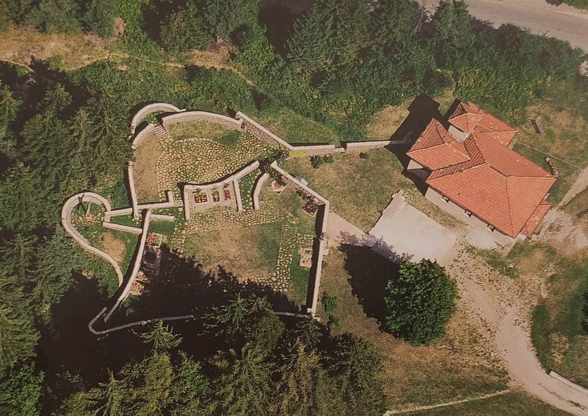 Umbau Pfarrkirche und Neubau Friedhof, Kaltenbrunn